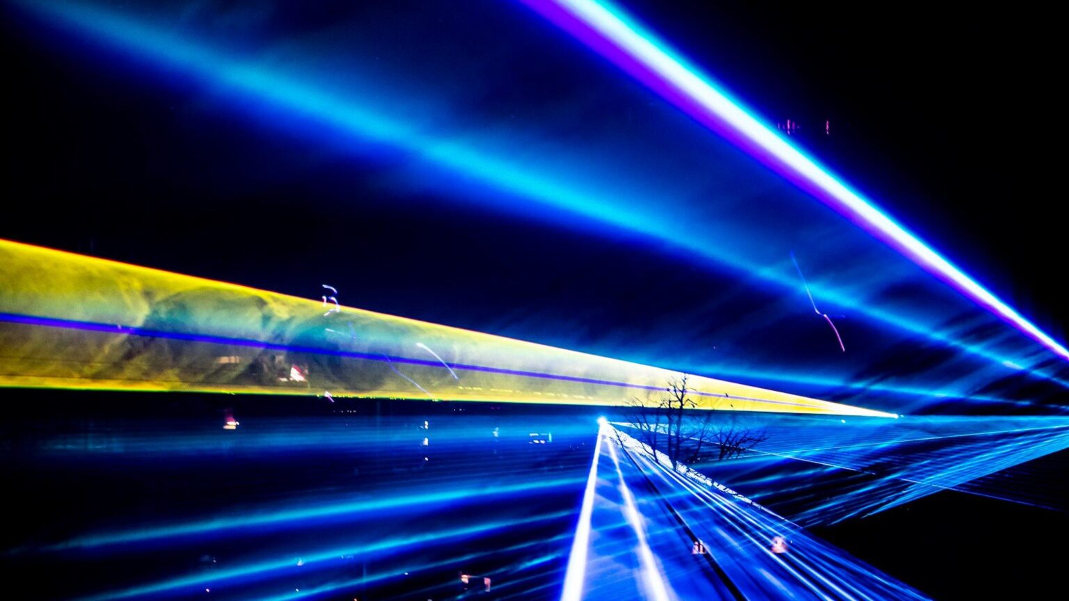 lasershows-lasertechnik-lasair-at
